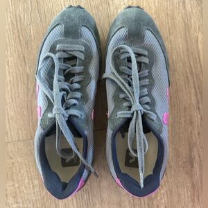 Veja Gray and Pink Women's Sneakers